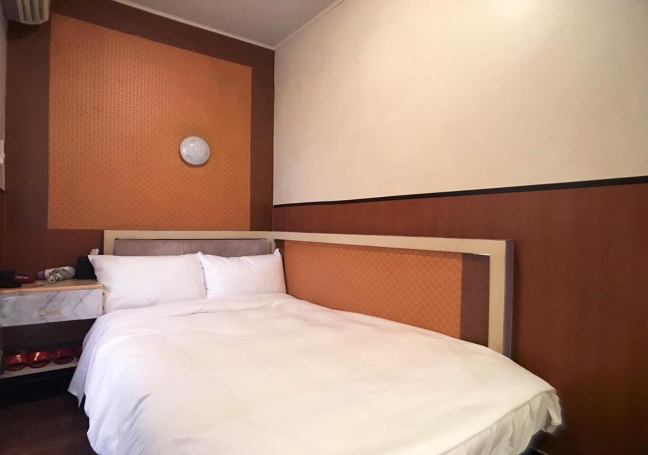 Huang Kai Hotel Taichung Exterior foto